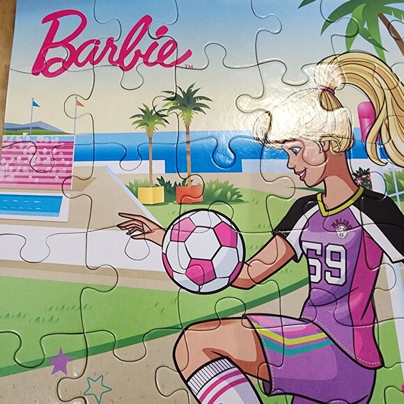 Barbie Soccer Puzzle 48 Pcs Dana Wares 2020 Complete Girl Dog Sports Theme - Picture 7 of 9